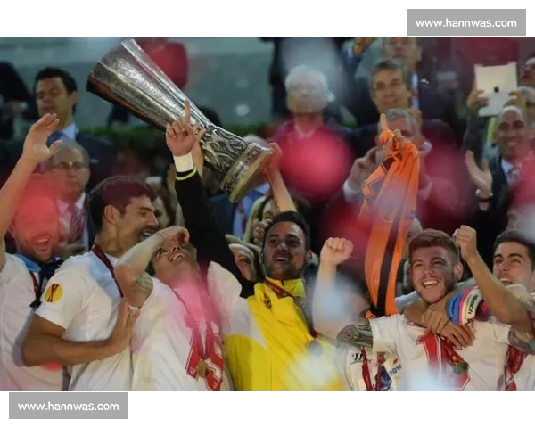 欧冠赛场硝烟再起,积分榜数字背后藏着多少故事