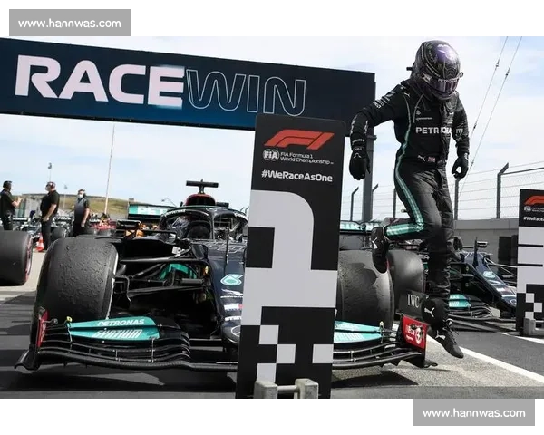 F1电竞公开赛燃情开跑，谁将摘得桂冠